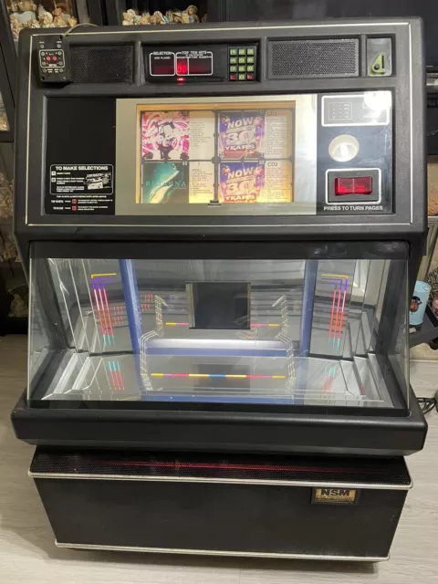 NSM Performer Grand CD Jukebox With 100cds, Remote And Manual - Spares Or Repair NSM Performer Grand CD Jukebox With 100cds, Remote And Manual - Spares Or Repair