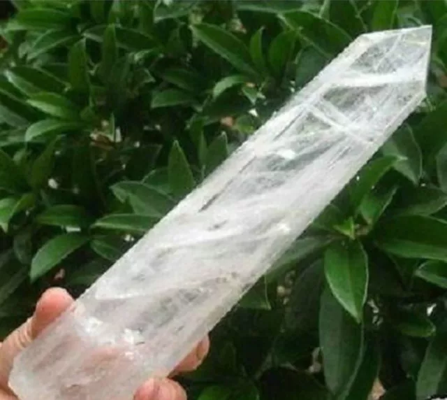 Beautiful Natural rock white clear quartz crystal gems point healing