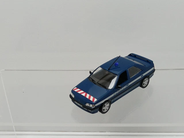 Heco Modeles Kit Monté 1/43 - Peugeot 405 Break Rouge