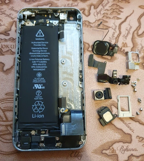 Ensemble châssis d'origine Argent iPhone 5s en bon état complet avec caméra