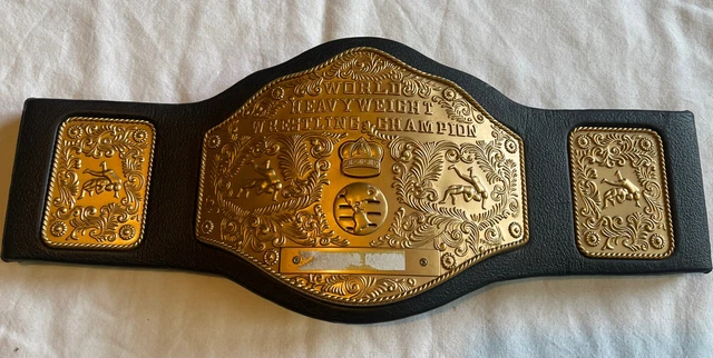 WCW World heavyweight wrestling champion Belt. Talks 1998 Manley Toy Quest WWE