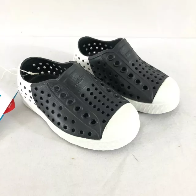 Native Jefferson Boys Girls Shoes Slip On Plastic Water Friendly Black White 5