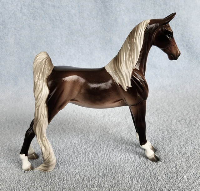 Peter Stone 2004 Dealer GLOSSY Sorrel Pebbles Saddlebred High Maintenance 1/75