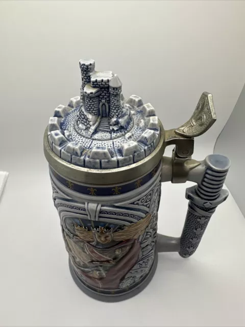 Avon "Knights of the Realm" Stein 1995 #02740 2