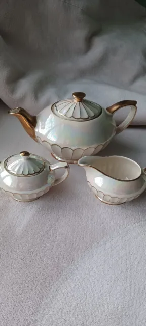 Stunning Sadler pearlescent Teapot, Sugar Bowl And Milk Jug