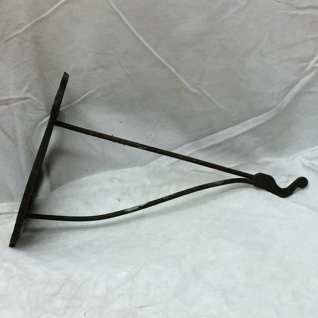 Vintage Victorian Cast Iron Wall Hanging Hook