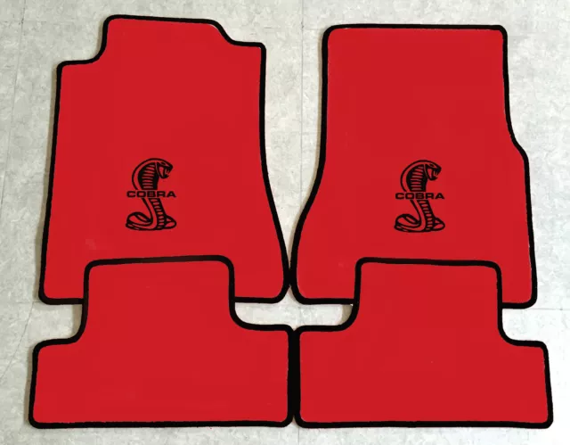 Tapis de Voiture Sol pour Ford MUSTANG Cobra Shelby 20052012 Rouge Noir Neuf