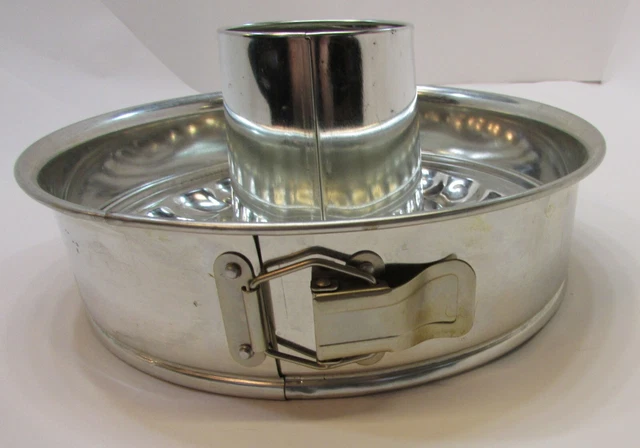 Vintage 80s Norpro Springform Buckle Side Ring Bundt Cake Pan w Removable Bottom