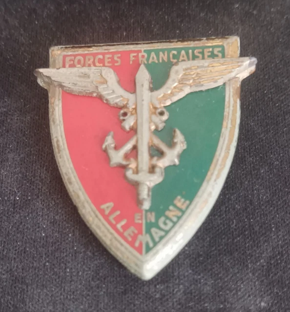 Insigne Service Des Essences – Armée Française Allemagne – Drago Paris 6000
