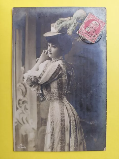 CPA Écrite en 1908 FANTAISIE Superbe FEMME Écrite à Hélène DUMORTIER de LILLE