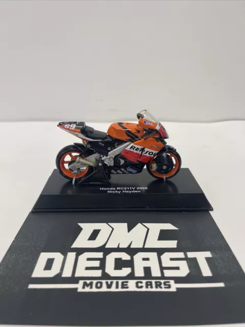 Repsol Honda Team RC211V 2006 Nicky Hayden fundido a presión modelo 1:18