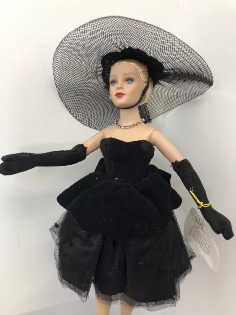 10” Tonner Tiny Kitty Collier Doll Blonde Femme Fatale 2003 W Stand #U