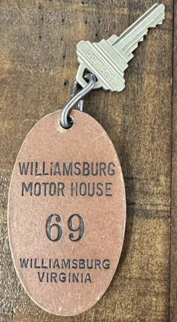 Vintage Williamsburg Motor House Hotel Room Key & Leather Fob Virginia #69