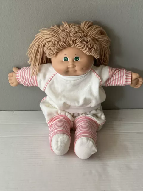 Cabbage Patch Kid 1985 Girl Tan Poodle Ponies Green Dimple HM#3 P VNTG Coleco