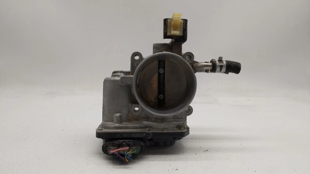 2009-2018 Toyota Rav4 Throttle Body N8111