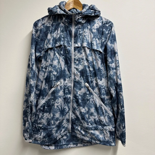 Lululemon Women's Miss Misty Jacket II Sea Side Silver Fox Alberta Lake Size 10