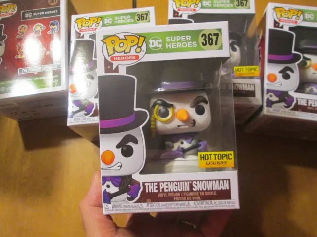 Funko POP DC SUPER HEROES THE PENGUIN SNOWMAN # 367 HOLIDAY EXCLUSIVE HOT TOPIC