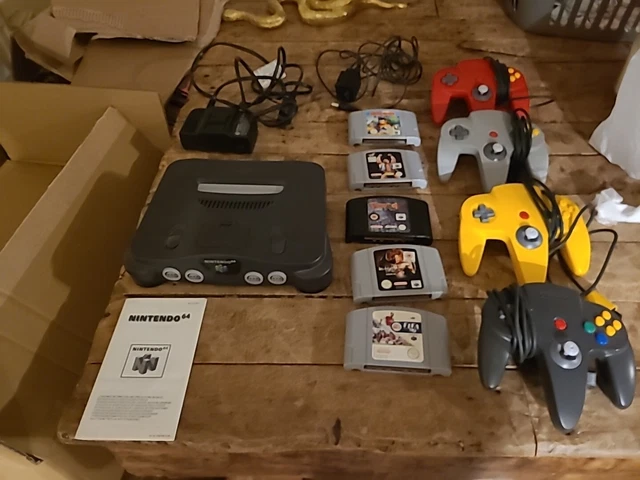 NINTENDO 64 BUNDLE Console Complete 4xControllers And 5 Games tested ...