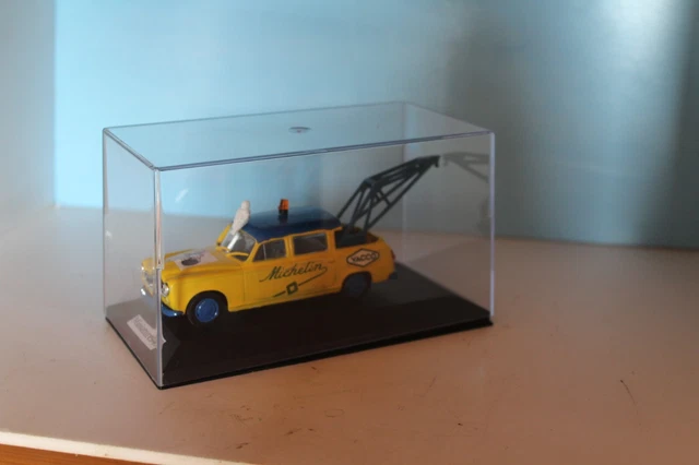 Peugeot 403 Fourgon Pick-up Pompiers 1/43 – Artisanale France – Thème Cirque Pinder