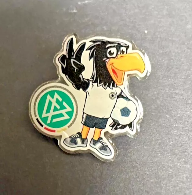 DFB Pin Adler Fussball Logo