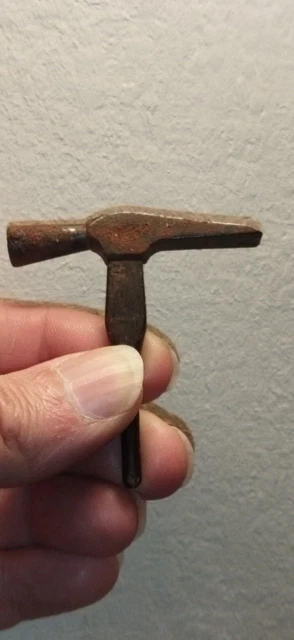 DICTIONNAIRE DES OUTILS ANCIENS, de M à O