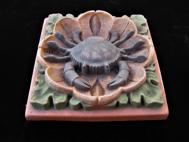 Crab   Cancer   Garden Arts & Crafts Gothic Ellison Tile  Zodiac 3