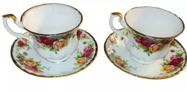 Royal Albert Tea Cups 2 Saucers 2 Old Country Roses Bone China Red Yellow Rose