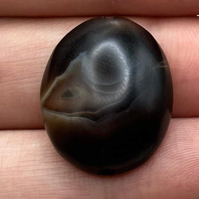 Very old ancient Tibetan agate Himalayan rare banded bead