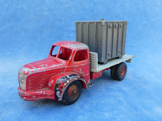 A Dinky Supertoys 514 Guy 'Lyons' Van, 1st type dark blue cab/chassis
