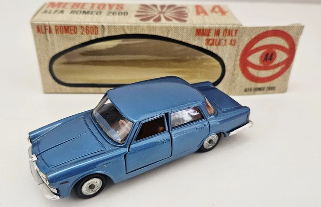A4 - Alfa Romeo 2600 Berline - Jaune Métallisé - En boite