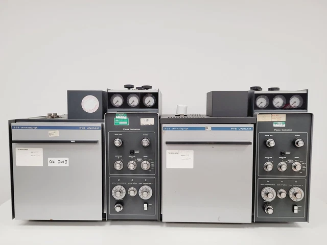 2 x Pye Unicam GCD Gas Chromatographs GC 9435 179 60041 Lab Spares/Repairs