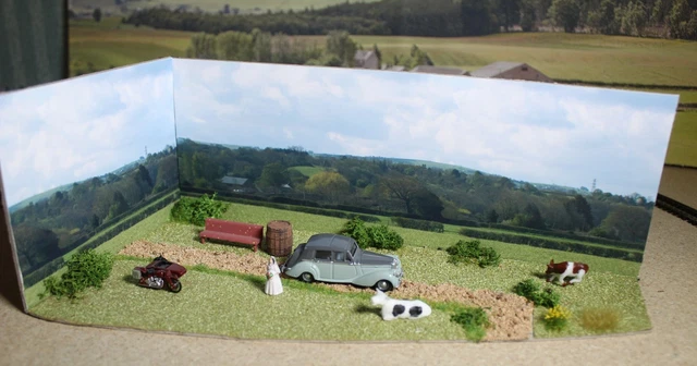 00 SCALE MODEL Railway Diorama, Corner Module #2 with path. £24.99 ...
