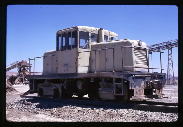 Railroad Slide - Kaiser Sand & Gravel #3705 Switcher Locomotive 1971 Train