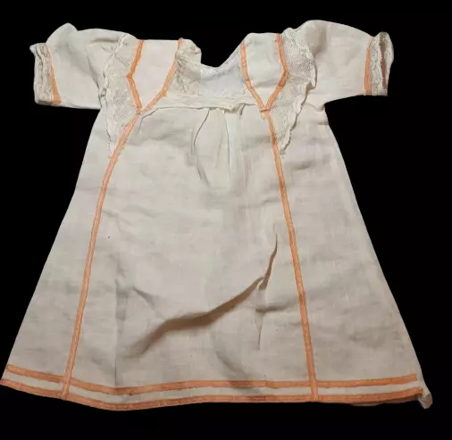 poupée ancienne : très belle robe ancienne de presentation de poupée