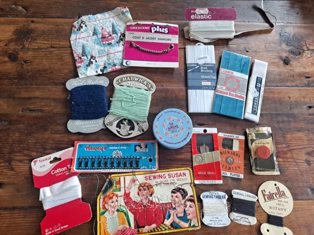 Job Lot of Vintage Sewing Items Needles Cotton Threads Darning Wool Bias Binding