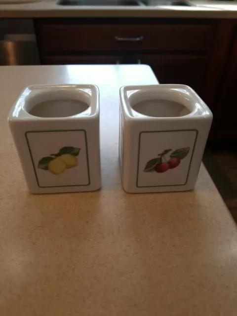Villeroy & Boch French Garden Charm Faience 2 Jars/Canister