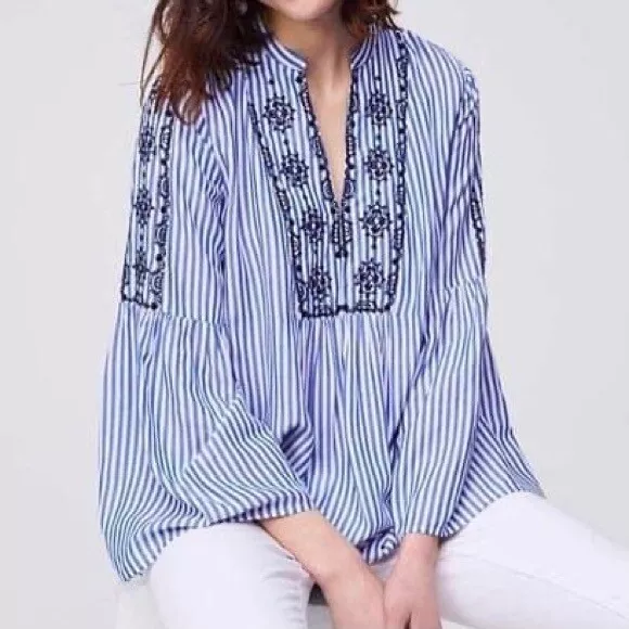 Loft Blouse Womens Size XS Blue White Rayon Embroidered Striped Bell Sleeve Top