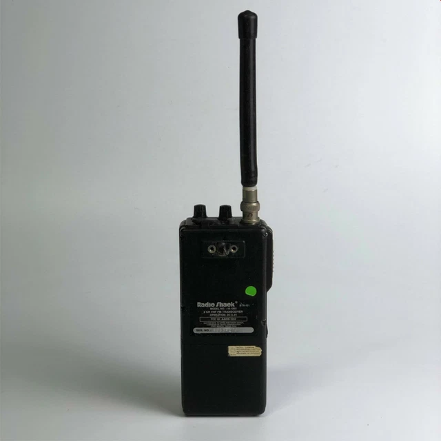 RADIOSHACK 191202 BLACK Wireless Handheld VHF FM Transceiver TwoWay