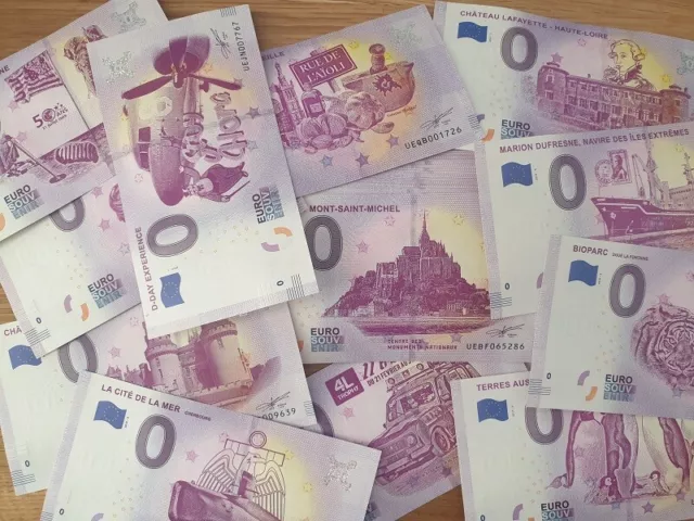Lot de 100 Billets Euros Schein Souvenir Touristique 2021 Mélangés
