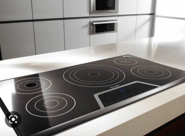 Thermador CES365FS 36” Smoothtop Electric Cooktop 5 Elements 240V Stainless Thermador CES365FS 36” Smoothtop Electric Cooktop 5 Elements 240V Stainless