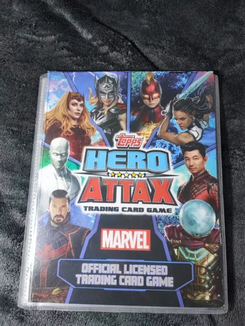 Topps MARVEL HERO ATTAX 2022 KOMPLETTES SET 295 KARTEN IM BINDER Seltenes...