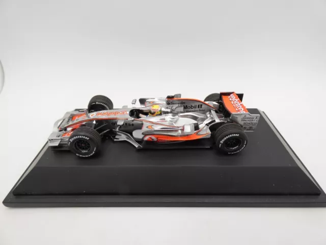 2008 McLaren Mercedes MP4-23 Lewis Hamilton #22 Minichamps 1/43 F1 Formula 1