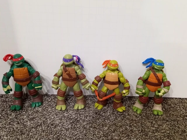 2012 Viacom Playmates Teenage Mutant Ninja Turtles 4 Action Figures Set TMNT Lot