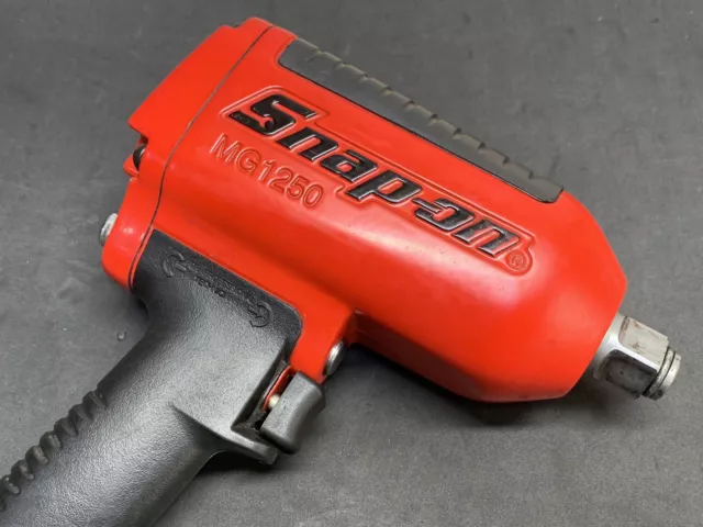 NICE! Snap-On 3/4” Drive Air Impact Gun Wrench MG1250 Pneumatic Tool USA