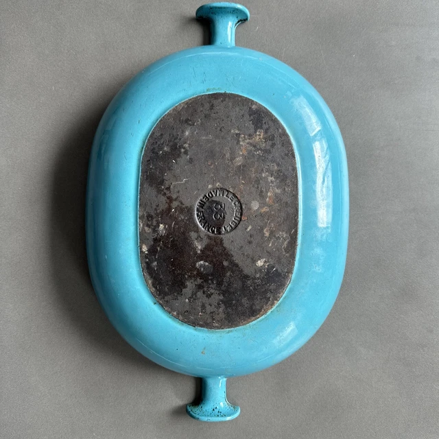 Plat Ovale Le Creuset – 33 Cm – Fonte émaillée Marron – Design Enzo Mari – Vintage