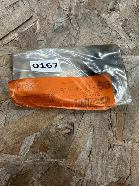 Genuine Mercedes Rubber Bumper grommet  W124 W140 2013010285