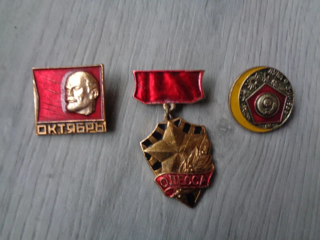 Insignes d’uniformes soviétiques 2GM- RKKA, RKKF