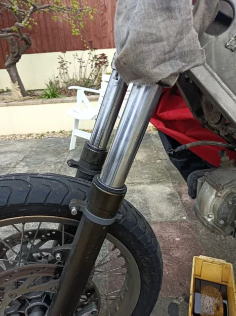 Cagiva Gran Canyon front forks 2