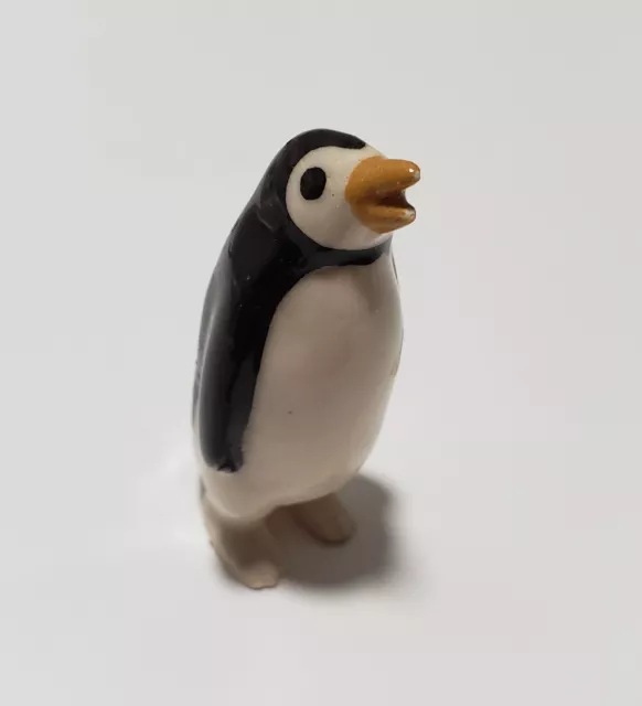 Hagen Renaker bone china porcelain miniature figurine Mama Penguin