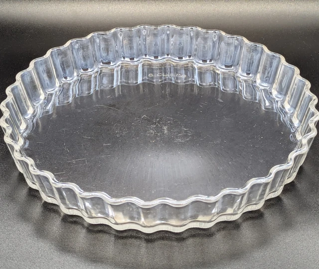 Vintage arcopal France cookware in smokey glass. Is oval in shape and comes without a lid Approx. 3 litres Ksh 1800
